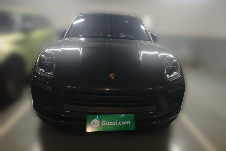Used Porsche Macan 2024 Macan 2.0T Front