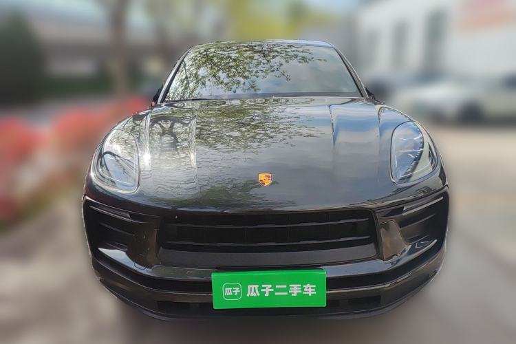 Used Porsche Macan 2024 Macan 2.0T Front
