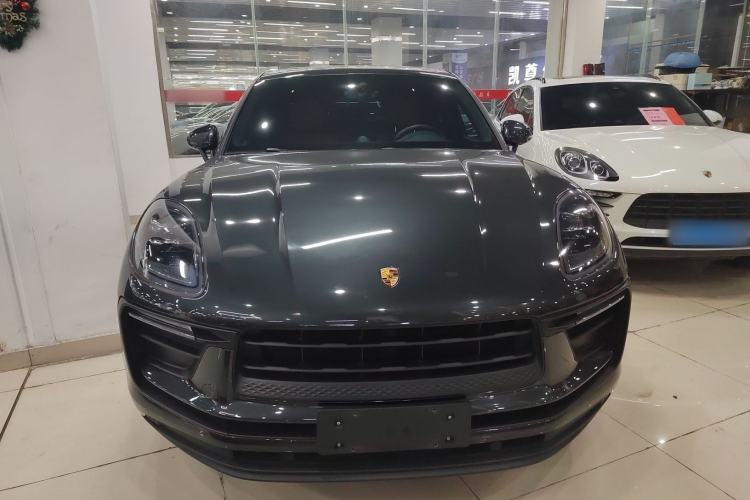 Used Porsche Macan 2024 Macan 2.0T Front