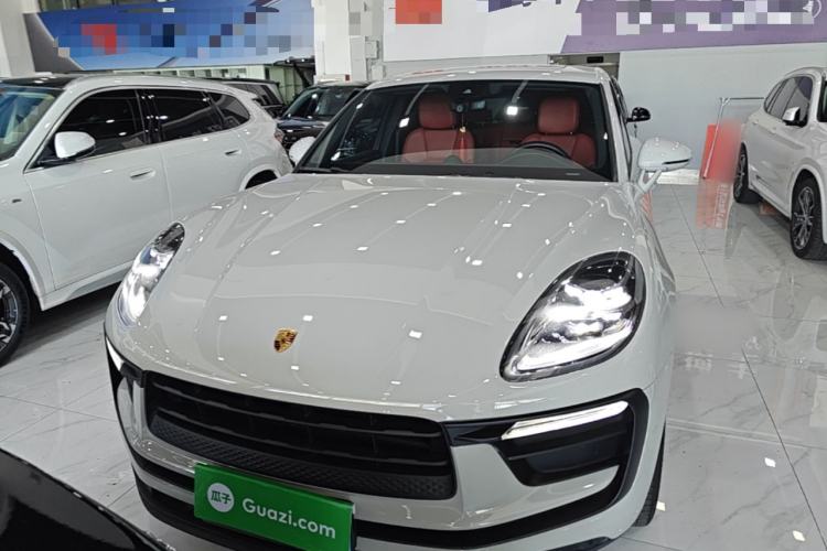 Used Porsche Macan 2024 Macan 2.0T Front
