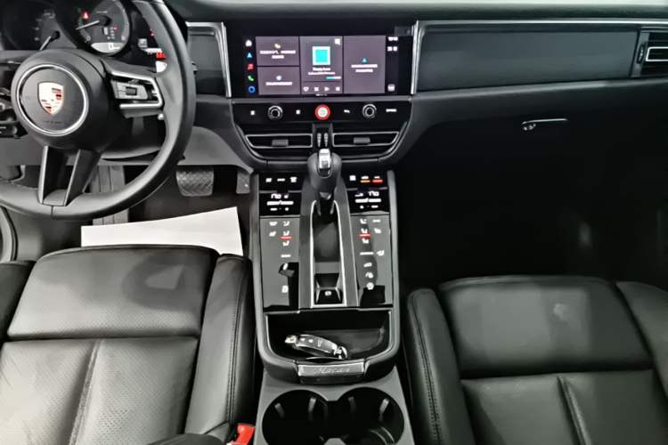Used Porsche Macan 2024 Macan 2.0T Gear Lever