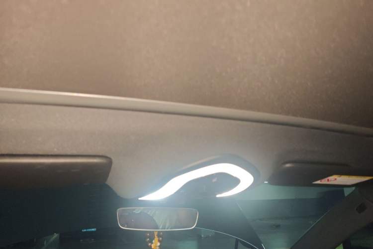 Used Porsche Macan 2024 Macan 2.0T Headliner