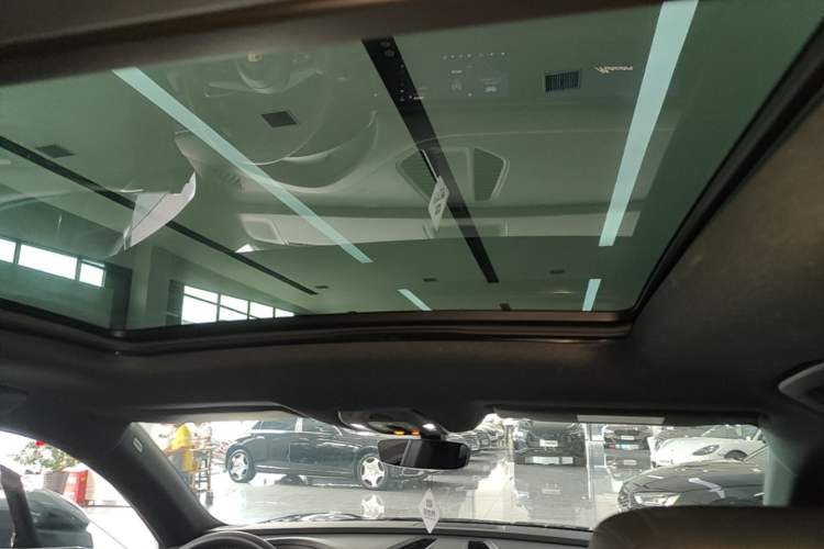 Used Porsche Macan 2024 Macan 4 Headliner