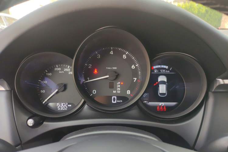 Used Porsche Macan 2024 Macan 2.0T Instrument Cluster