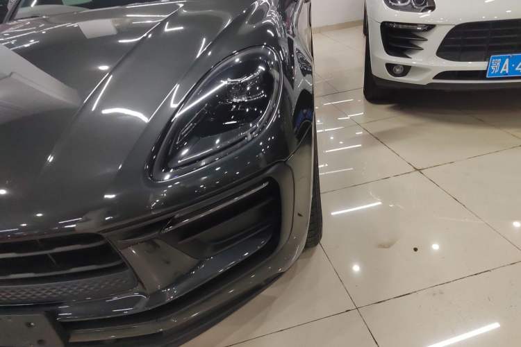 Used Porsche Macan 2024 Macan 2.0T Left Front Headlight