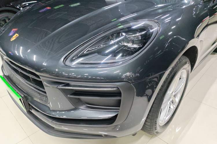 Used Porsche Macan 2024 Macan 2.0T Left Front Headlight