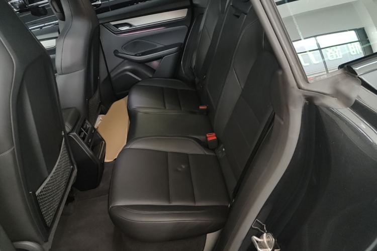 Used Porsche Macan 2024 Macan 4 Left Rear Seat
