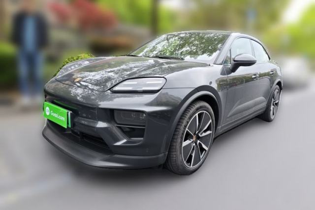 Used Porsche Macan 2024 Macan 4