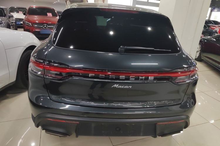 Used Porsche Macan 2024 Macan 2.0T Rear