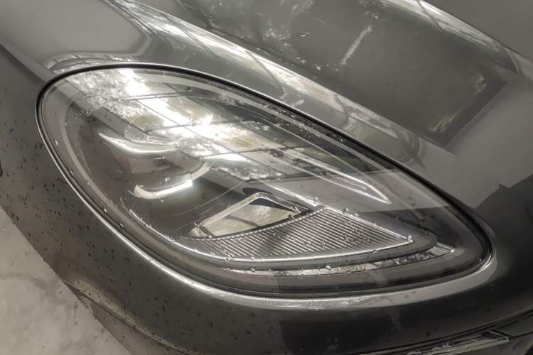 Used Porsche Macan 2024 Macan 2.0T Right Front Headlight