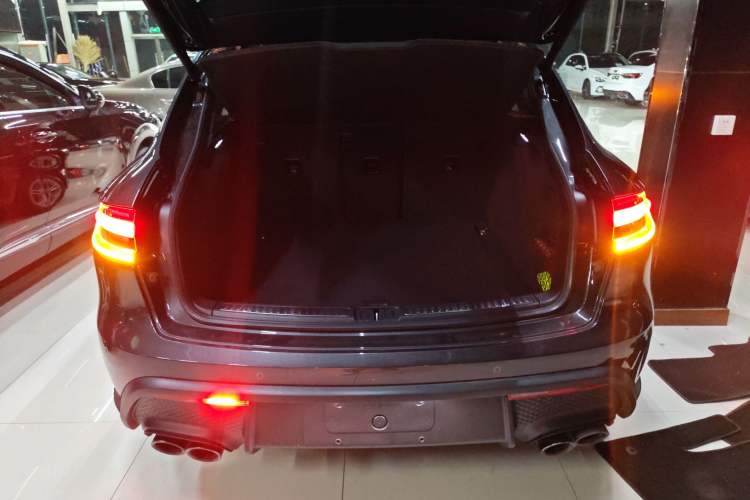 Used Porsche Macan 2024 Macan 2.0T Trunk