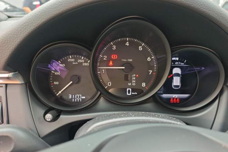Used Porsche Macan 2024 Macan 2.0T Instrument Cluster