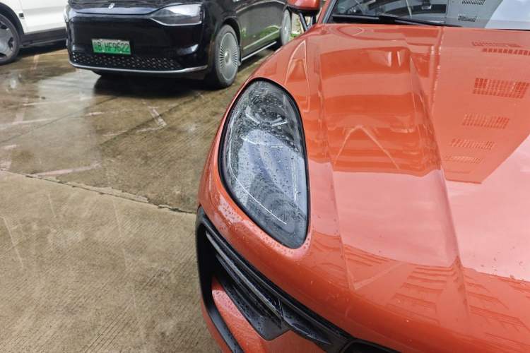 Used Porsche Macan 2024 Macan 2.0T Right Front Headlight