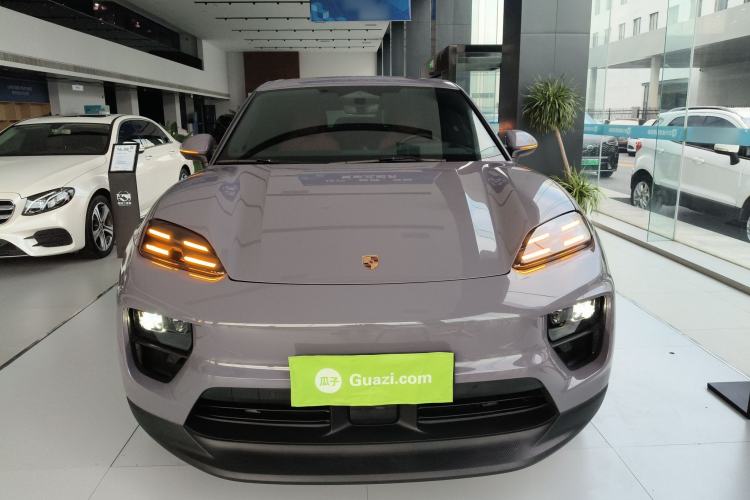 Used Porsche Macan 2024 Macan Long Range Edition Front