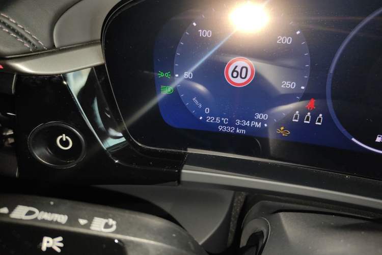 Used Porsche Macan 2024 Macan Long Range Edition Odometer Close Up
