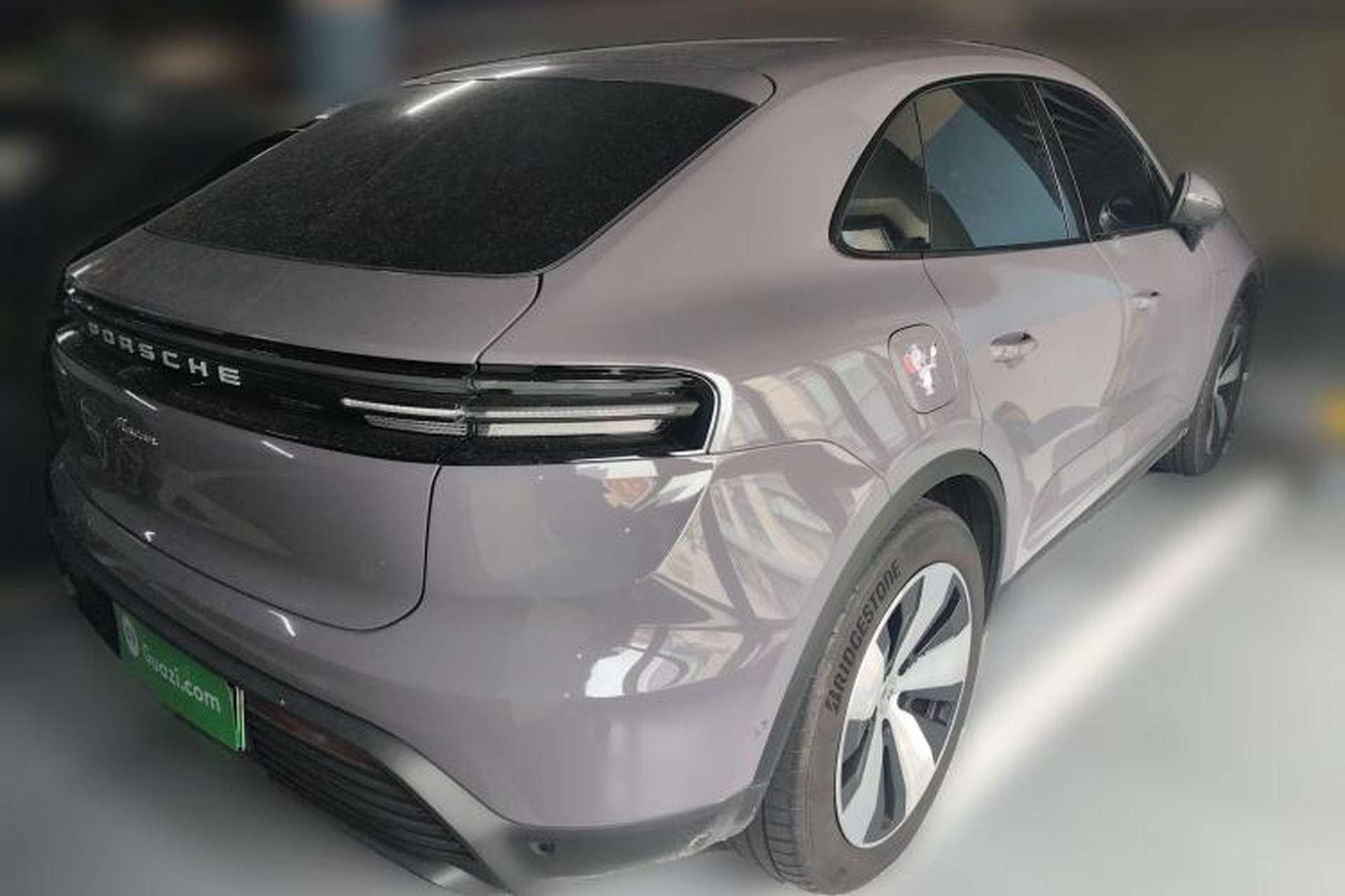 Used Porsche Macan 2024 Macan Long Range Edition Rear Right 45 Deg