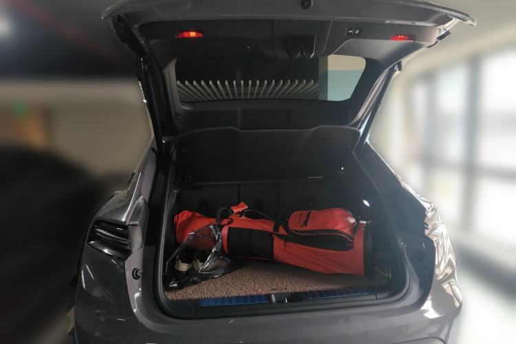 Used Porsche Macan 2024 Macan Long Range Edition Trunk