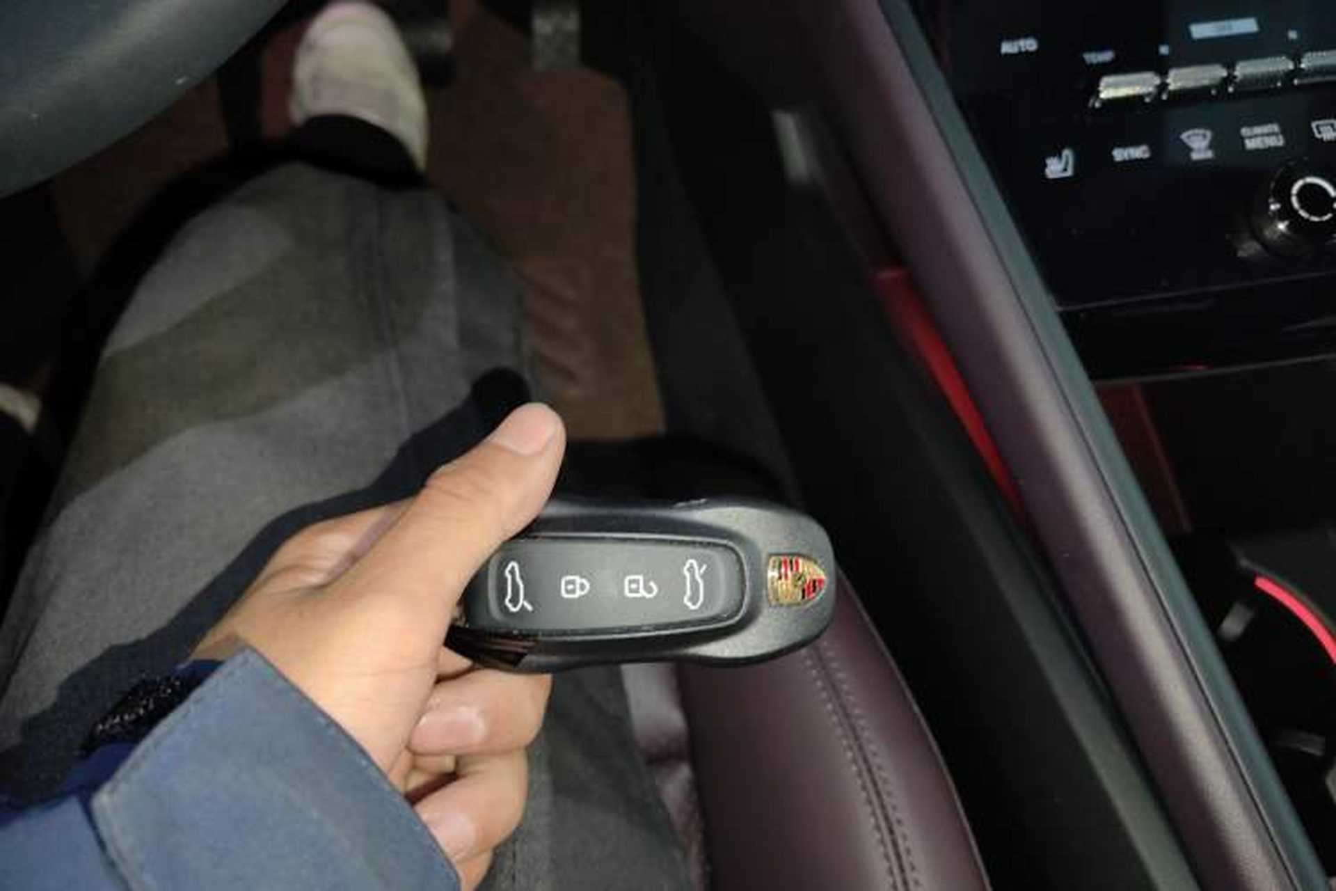 Used Porsche Macan 2024 Macan Long Range Edition Vehicle Key