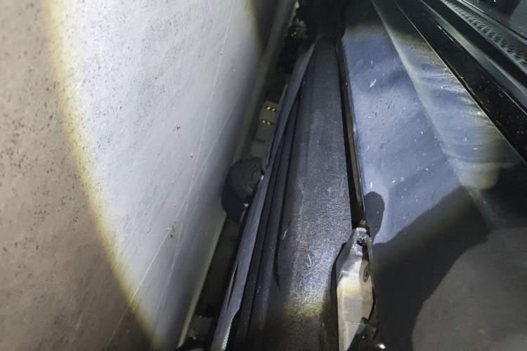 Used Porsche Macan 2024 Macan 2.0T Chassis Front Right