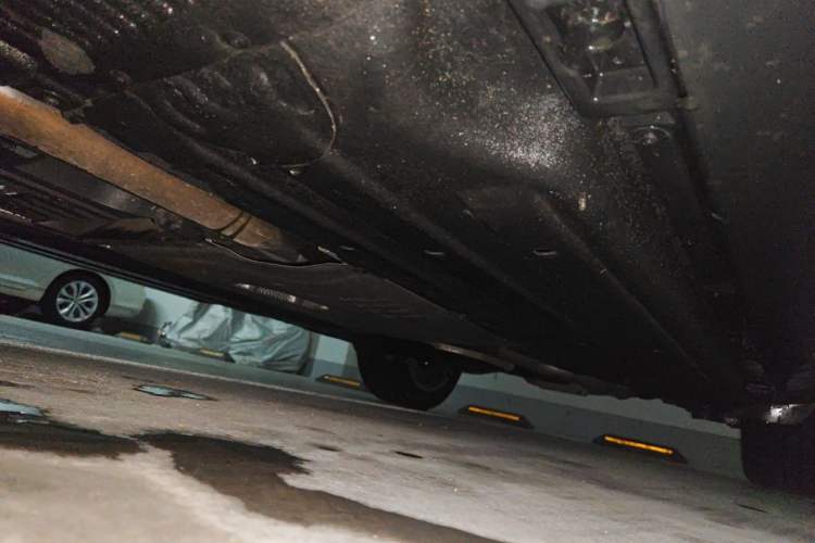 Used Porsche Macan 2024 Macan 2.0T Chassis Front Left