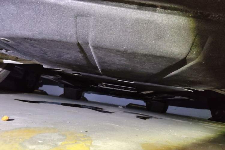 Used Porsche Macan 2024 Macan 2.0T Chassis Front