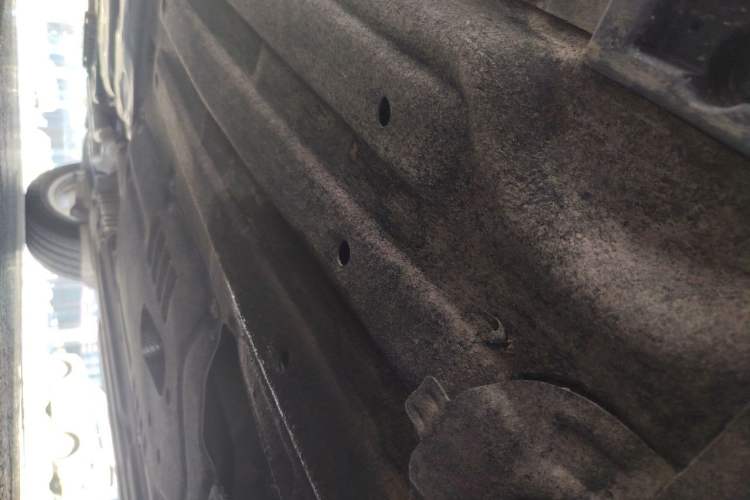 Used Porsche Macan 2024 Macan 2.0T Chassis Front Right