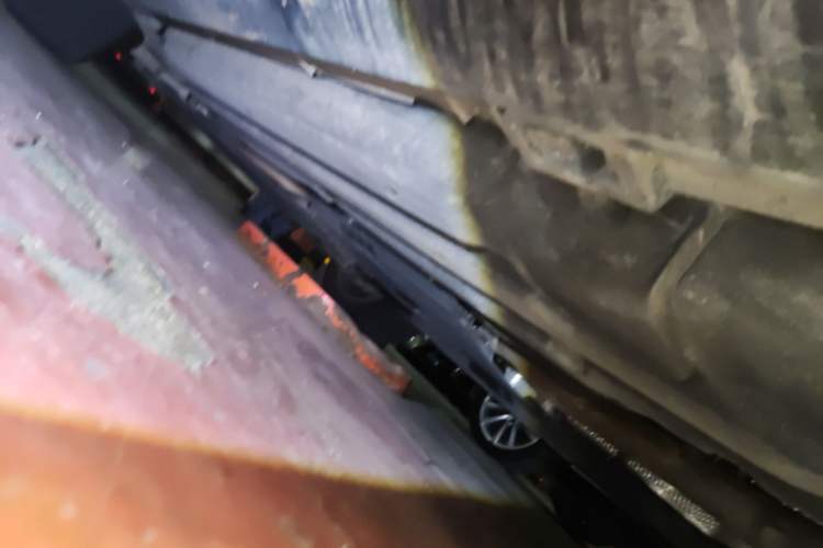 Used Porsche Macan 2024 Macan 2.0T Chassis Rear Left