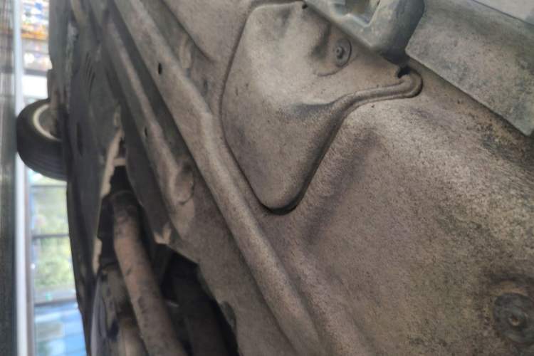 Used Porsche Macan 2024 Macan 2.0T Chassis Rear Left