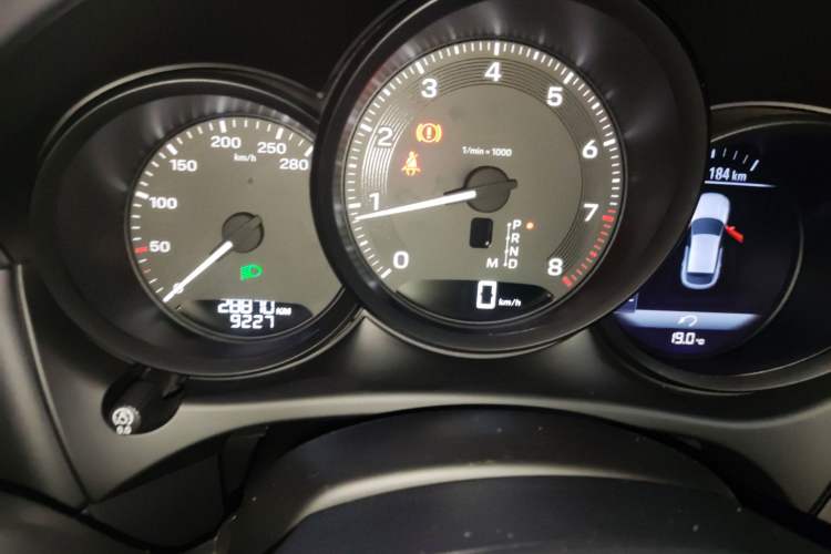 Used Porsche Macan 2024 Macan 2.0T Instrument Cluster