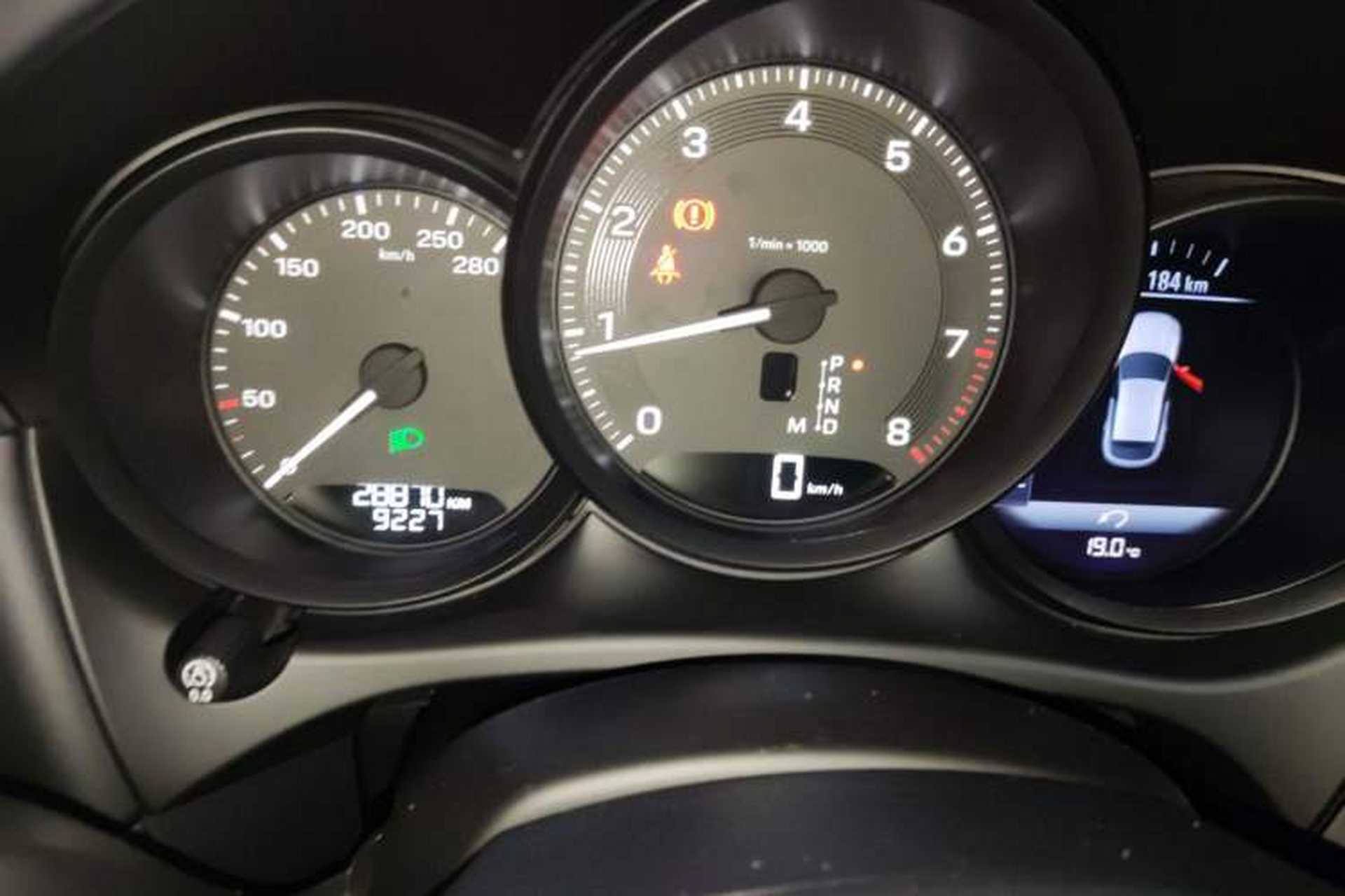 Used Porsche Macan 2024 Macan 2.0T Instrument Cluster