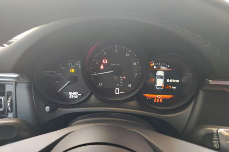 Used Porsche Macan 2024 Macan 2.0T Instrument Cluster