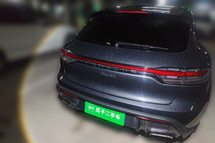 Used Porsche Macan 2024 Macan 2.0T Rear