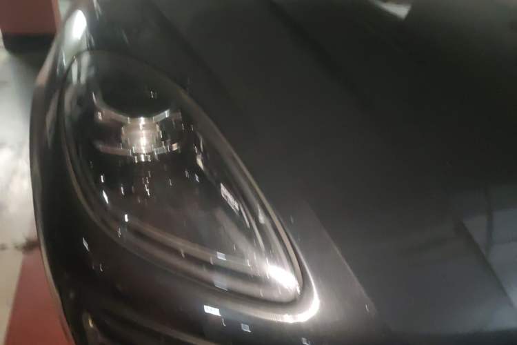 Used Porsche Macan 2024 Macan 2.0T Right Front Headlight