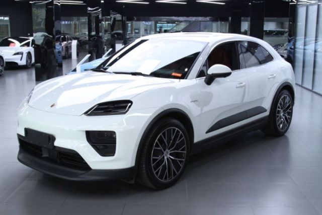 Used Porsche Macan 2024 Macan Long Range Edition