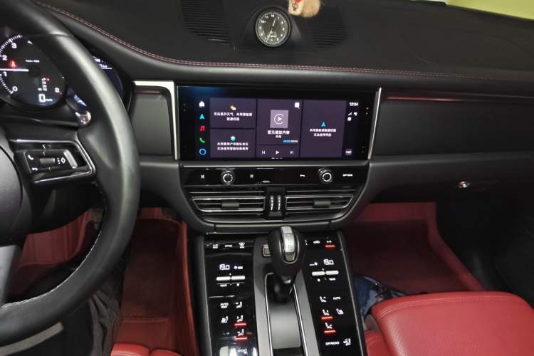 Used Porsche Macan 2024 Macan 2.0T Audio And AC Panel