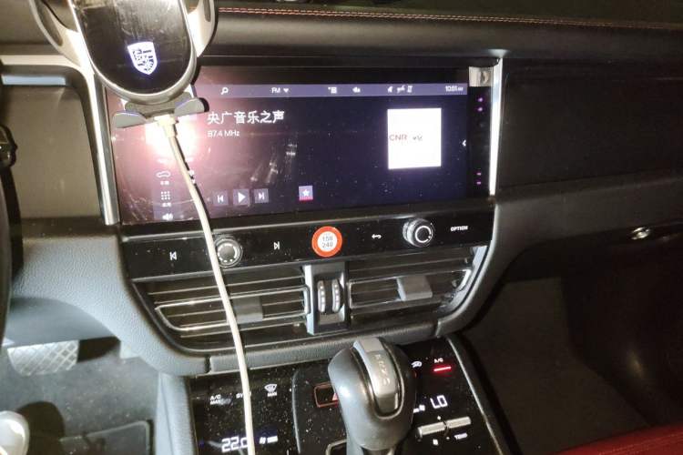 Used Porsche Macan 2024 Macan 2.0T Audio And AC Panel