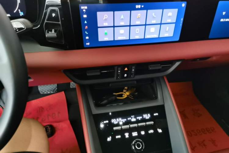 Used Porsche Macan 2024 Macan Long Range Edition Audio And AC Panel