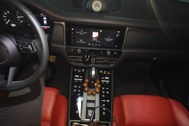 Used Porsche Macan 2024 Macan 2.0T Audio And AC Panel