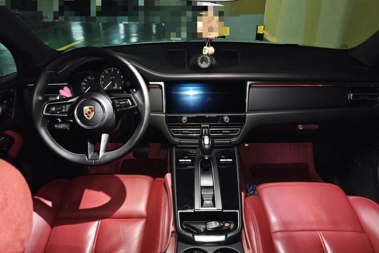 Used Porsche Macan 2024 Macan 2.0T Center Console