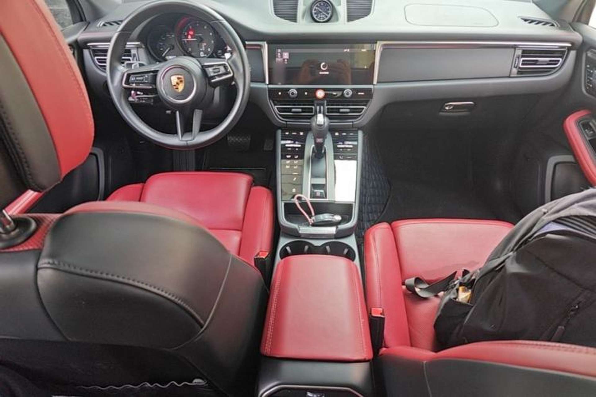 Used Porsche Macan 2024 Macan 2.0T Center Console