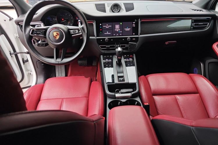 Used Porsche Macan 2024 Macan 2.0T Center Console