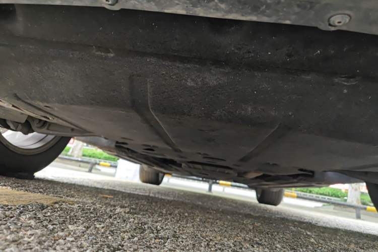 Used Porsche Macan 2024 Macan T 2.0T Chassis Front