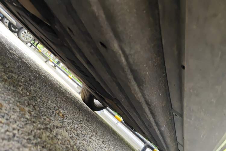 Used Porsche Macan 2024 Macan T 2.0T Chassis Front Left