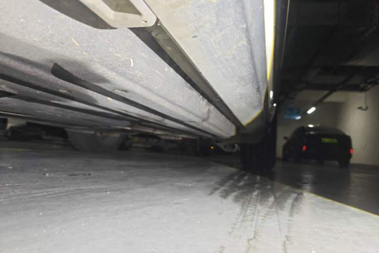 Used Porsche Macan 2024 Macan 2.0T Chassis Front Left