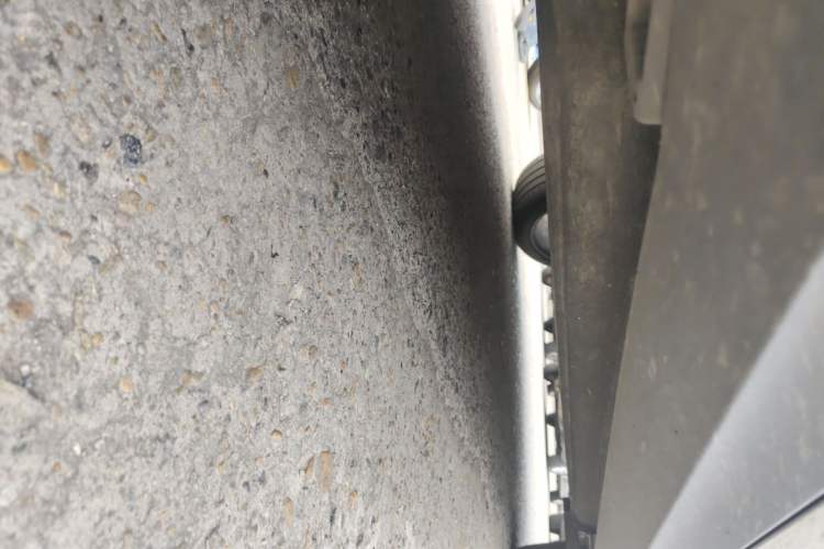 Used Porsche Macan 2024 Macan 2.0T Chassis Front Left