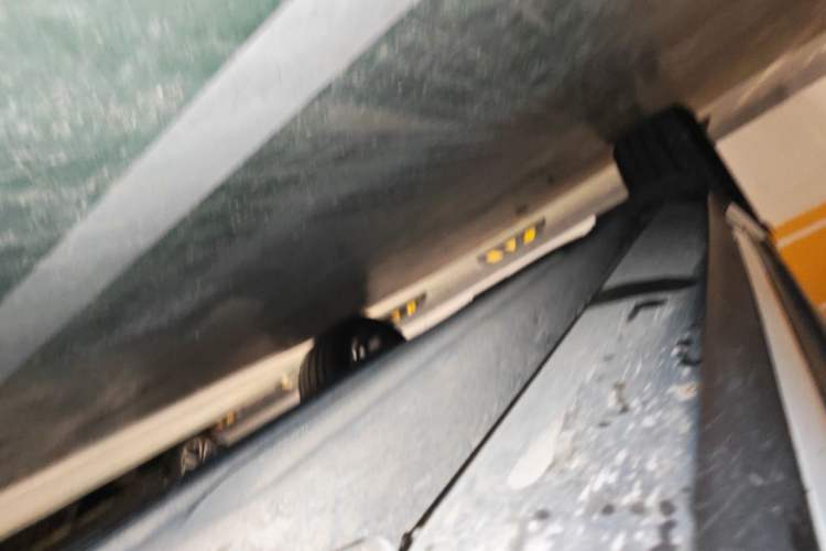 Used Porsche Macan 2024 Macan 2.0T Chassis Front Right
