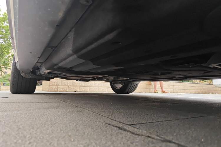 Used Porsche Macan 2024 Macan 2.0T Chassis Front Right