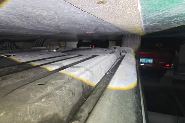 Used Porsche Macan 2024 Macan 2.0T Chassis Front Right