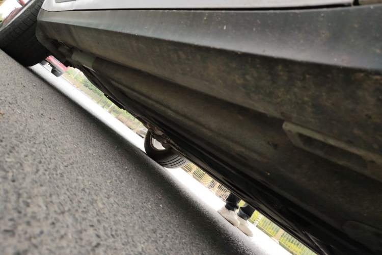 Used Porsche Macan 2024 Macan 2.0T Chassis Front Right
