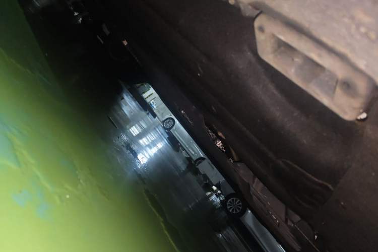 Used Porsche Macan 2024 Macan 2.0T Chassis Front Right